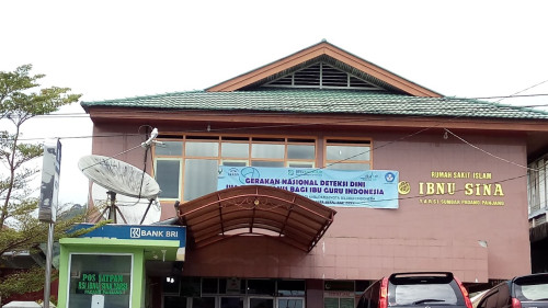 Ibnu Sina Islamic Hospital Padang Panjang, Hospital | We provide Indonesia infrastructure map on various property sectors and data. Access property listings, infrastructure developments, news, and valuable transaction data for informed decisions.