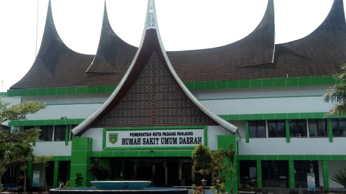 Padang Panjang Regional General Hospital, Hospital | We provide Indonesia infrastructure map on various property sectors and data. Access property listings, infrastructure developments, news, and valuable transaction data for informed decisions.