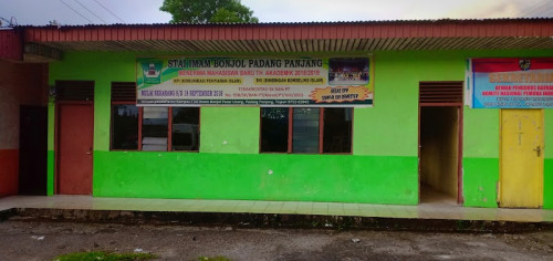 Imam Bonjol Islamic Studies Institute, University | We provide Indonesia infrastructure map on various property sectors and data. Access property listings, infrastructure developments, news, and valuable transaction data for informed decisions.