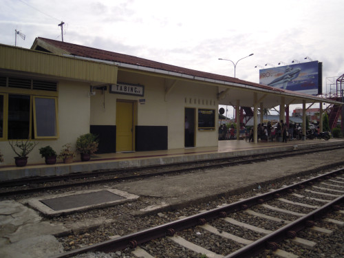 Tabing Station, Airport Train Station | We provide Indonesia infrastructure map on various property sectors and data. Access property listings, infrastructure developments, news, and valuable transaction data for informed decisions.