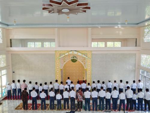 Aisyiyah Terpadu Junior High School, Private School | We provide Indonesia infrastructure map on various property sectors and data. Access property listings, infrastructure developments, news, and valuable transaction data for informed decisions.