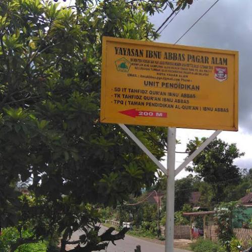 Integrated Ibnu Abbas Pagar Alam Elementary School, Private School | We provide Indonesia infrastructure map on various property sectors and data. Access property listings, infrastructure developments, news, and valuable transaction data for informed decisions.