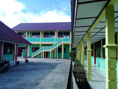 Taman Siswa Pagar Alam Senior High School, Private School | We provide Indonesia infrastructure map on various property sectors and data. Access property listings, infrastructure developments, news, and valuable transaction data for informed decisions.