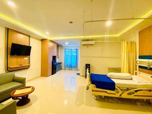 Bhakti Wara Catholic Hospital, Hospital | We provide Indonesia infrastructure map on various property sectors and data. Access property listings, infrastructure developments, news, and valuable transaction data for informed decisions.
