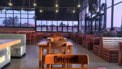 Mie Gacoan Pekalongan Barat, Stand Alone Retail | We provide Indonesia infrastructure map on various property sectors and data. Access property listings, infrastructure developments, news, and valuable transaction data for informed decisions.
