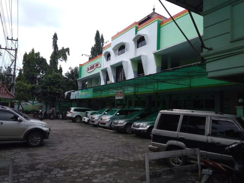 Aro Hospital, Hospital | We provide Indonesia infrastructure map on various property sectors and data. Access property listings, infrastructure developments, news, and valuable transaction data for informed decisions.