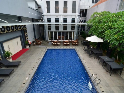 Completed hotel, Metropolitan Golden Management | We provide Indonesia infrastructure map on various property sectors and data. Access property listings, infrastructure developments, news, and valuable transaction data for informed decisions.