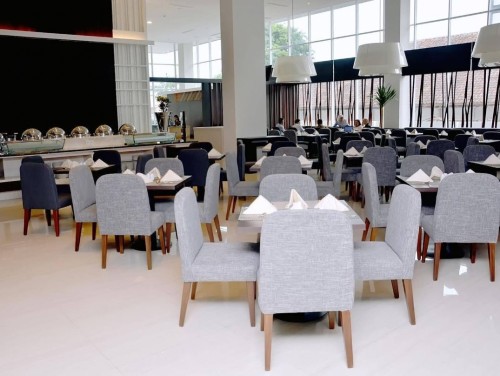 Completed hotel, Grahawita Santika | We provide Indonesia infrastructure map on various property sectors and data. Access property listings, infrastructure developments, news, and valuable transaction data for informed decisions.