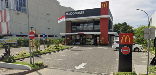 McDonald’s Urip Sumoharjo Pekalongan, Stand Alone Retail | We provide Indonesia infrastructure map on various property sectors and data. Access property listings, infrastructure developments, news, and valuable transaction data for informed decisions.