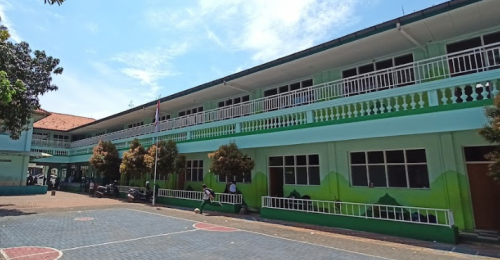 Al-Irsyad Al-Islamiyyah Primary School, Private School | We provide Indonesia infrastructure map on various property sectors and data. Access property listings, infrastructure developments, news, and valuable transaction data for informed decisions.
