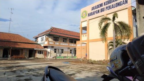 Harapan Ibu Midwifery Academy, University | We provide Indonesia infrastructure map on various property sectors and data. Access property listings, infrastructure developments, news, and valuable transaction data for informed decisions.