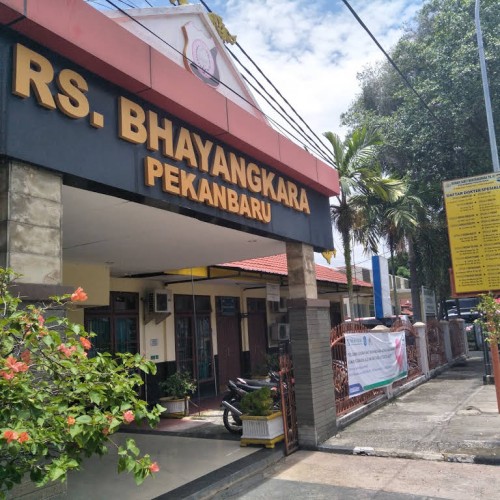 Bhayangkara Pekanbaru Hospital, Hospital | We provide Indonesia infrastructure map on various property sectors and data. Access property listings, infrastructure developments, news, and valuable transaction data for informed decisions.