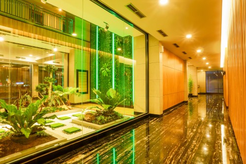 Completed hotel | We provide Indonesia infrastructure map on various property sectors and data. Access property listings, infrastructure developments, news, and valuable transaction data for informed decisions.