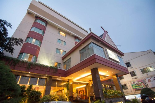 Completed hotel, Zuri Hotel Management | We provide Indonesia infrastructure map on various property sectors and data. Access property listings, infrastructure developments, news, and valuable transaction data for informed decisions.