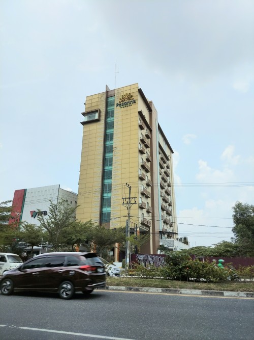 Completed hotel, Hotel Indonesia Group | We provide Indonesia infrastructure map on various property sectors and data. Access property listings, infrastructure developments, news, and valuable transaction data for informed decisions.
