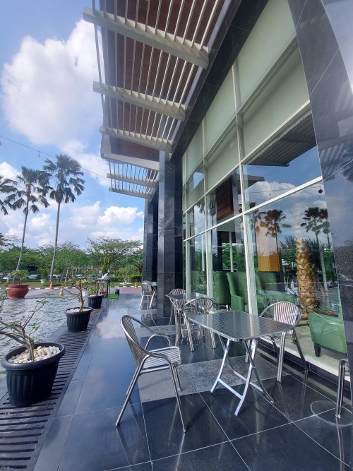 Completed hotel | We provide Indonesia infrastructure map on various property sectors and data. Access property listings, infrastructure developments, news, and valuable transaction data for informed decisions.