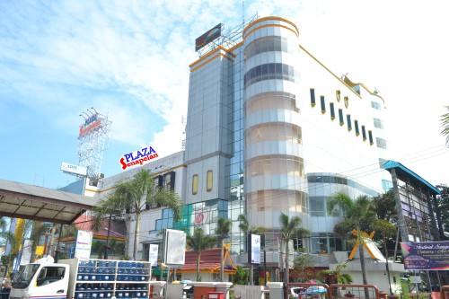 Plaza Senapelan, Leased Retail, PT Sinarmas | We provide Indonesia infrastructure map on various property sectors and data. Access property listings, infrastructure developments, news, and valuable transaction data for informed decisions.