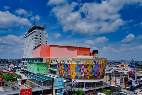 Pekanbaru Xchange, Leased Retail, PT Halla Mohana | We provide Indonesia infrastructure map on various property sectors and data. Access property listings, infrastructure developments, news, and valuable transaction data for informed decisions.