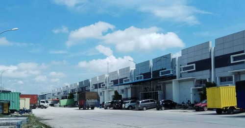 Siak 2 Warehouse, Warehouse, Siak 2 Business Center and Warehouse | We provide Indonesia infrastructure map on various property sectors and data. Access property listings, infrastructure developments, news, and valuable transaction data for informed decisions.