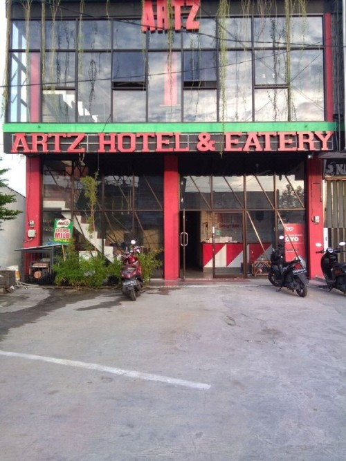 Completed hotel | We provide Indonesia infrastructure map on various property sectors and data. Access property listings, infrastructure developments, news, and valuable transaction data for informed decisions.