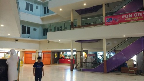 Palangkaraya Mall, Leased Retail | We provide Indonesia infrastructure map on various property sectors and data. Access property listings, infrastructure developments, news, and valuable transaction data for informed decisions.