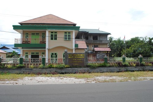 Bunga Bangsa College of Education, University | We provide Indonesia infrastructure map on various property sectors and data. Access property listings, infrastructure developments, news, and valuable transaction data for informed decisions.