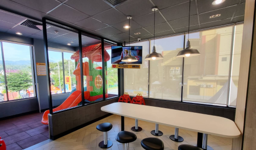McDonald's Palopo, Stand Alone Retail | We provide Indonesia infrastructure map on various property sectors and data. Access property listings, infrastructure developments, news, and valuable transaction data for informed decisions.