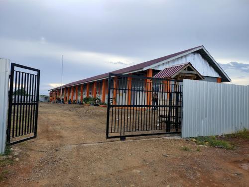 Integrated Insan Madani Senior High School, Private School | We provide Indonesia infrastructure map on various property sectors and data. Access property listings, infrastructure developments, news, and valuable transaction data for informed decisions.