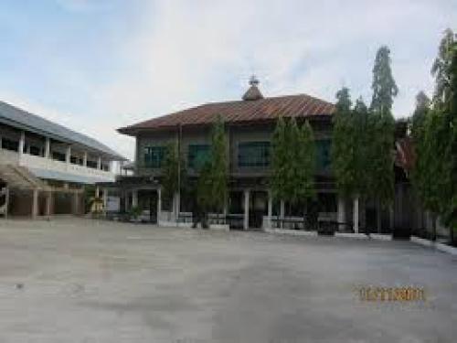 Muhammadiyah Palopo Senior High School, Private School | We provide Indonesia infrastructure map on various property sectors and data. Access property listings, infrastructure developments, news, and valuable transaction data for informed decisions.