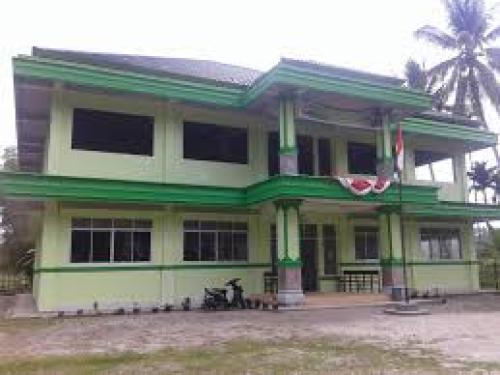 Al-Furqan Integrated Islamic Junior High School, Private School | We provide Indonesia infrastructure map on various property sectors and data. Access property listings, infrastructure developments, news, and valuable transaction data for informed decisions.