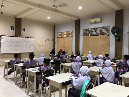 Daarul Falaah Integrated Islamic Elementary School, Private School | We provide Indonesia infrastructure map on various property sectors and data. Access property listings, infrastructure developments, news, and valuable transaction data for informed decisions.