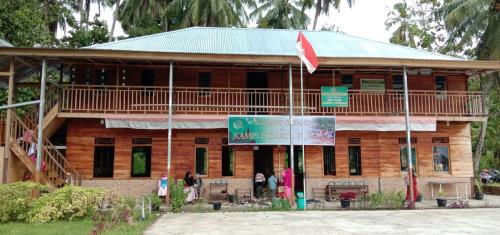 Darul Furqan Nature Integrated Islamic Elementary School, Private School | We provide Indonesia infrastructure map on various property sectors and data. Access property listings, infrastructure developments, news, and valuable transaction data for informed decisions.
