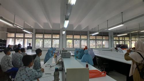 Nurul Ilmi Integrated Islamic Elementary School, Private School | We provide Indonesia infrastructure map on various property sectors and data. Access property listings, infrastructure developments, news, and valuable transaction data for informed decisions.