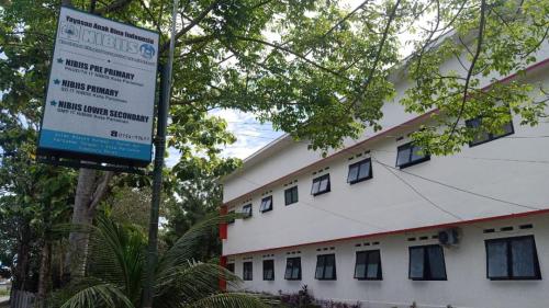 Nurul Ilmi Integrated Islamic Junior High School, Private School | We provide Indonesia infrastructure map on various property sectors and data. Access property listings, infrastructure developments, news, and valuable transaction data for informed decisions.