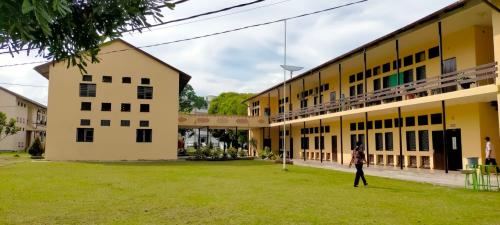 Campus Nommensen Senior High School, Private School | We provide Indonesia infrastructure map on various property sectors and data. Access property listings, infrastructure developments, news, and valuable transaction data for informed decisions.