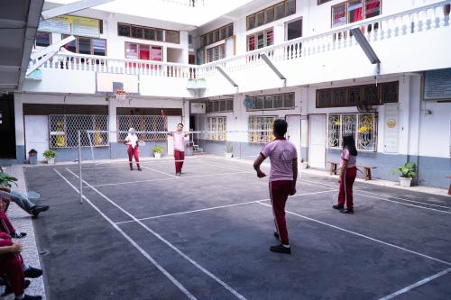 Mars Vocational High School, Private School | We provide Indonesia infrastructure map on various property sectors and data. Access property listings, infrastructure developments, news, and valuable transaction data for informed decisions.