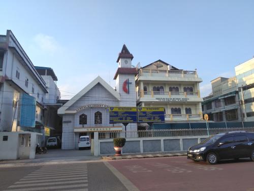Methodist Kindergarten, Private School | We provide Indonesia infrastructure map on various property sectors and data. Access property listings, infrastructure developments, news, and valuable transaction data for informed decisions.