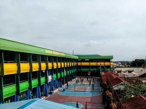 Yayasan Perguruan Keluarga Junior High School, Private School | We provide Indonesia infrastructure map on various property sectors and data. Access property listings, infrastructure developments, news, and valuable transaction data for informed decisions.