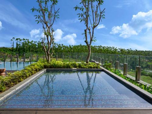 Completed hotel, Konsorsium Nusantara, Agung Sedayu Group | We provide Indonesia infrastructure map on various property sectors and data. Access property listings, infrastructure developments, news, and valuable transaction data for informed decisions.