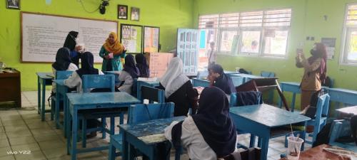 Muhammadiyah 2 PPU Junior High School, Private School | We provide Indonesia infrastructure map on various property sectors and data. Access property listings, infrastructure developments, news, and valuable transaction data for informed decisions.