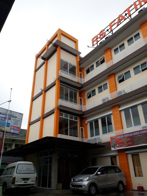 Fatima Hospital Parepare, Hospital | We provide Indonesia infrastructure map on various property sectors and data. Access property listings, infrastructure developments, news, and valuable transaction data for informed decisions.