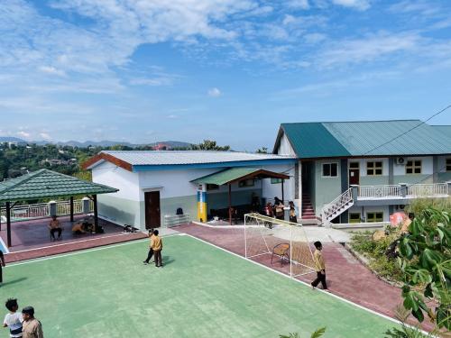 Andalusia Islamic Integrated Elementary School, Private School | We provide Indonesia infrastructure map on various property sectors and data. Access property listings, infrastructure developments, news, and valuable transaction data for informed decisions.