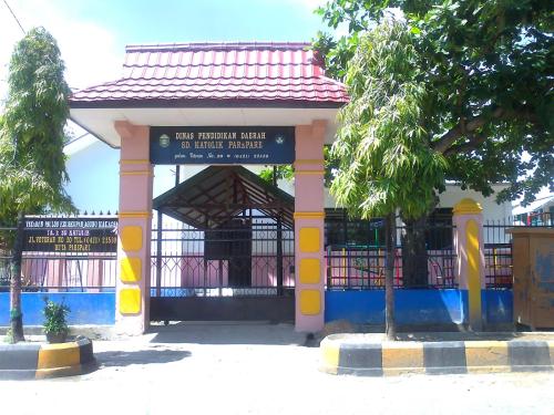 Catholic Elementary School Parepare, Private School | We provide Indonesia infrastructure map on various property sectors and data. Access property listings, infrastructure developments, news, and valuable transaction data for informed decisions.