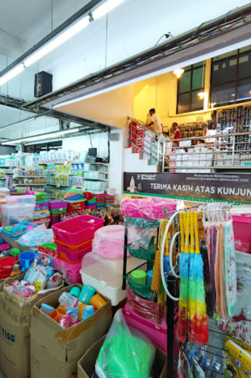Sejahtera Swalayan & Department Store, Strata Retail | We provide Indonesia infrastructure map on various property sectors and data. Access property listings, infrastructure developments, news, and valuable transaction data for informed decisions.