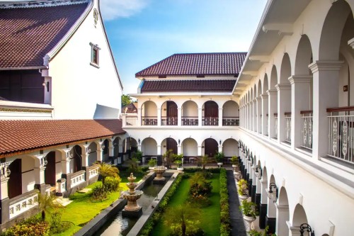 Completed hotel | We provide Indonesia infrastructure map on various property sectors and data. Access property listings, infrastructure developments, news, and valuable transaction data for informed decisions.