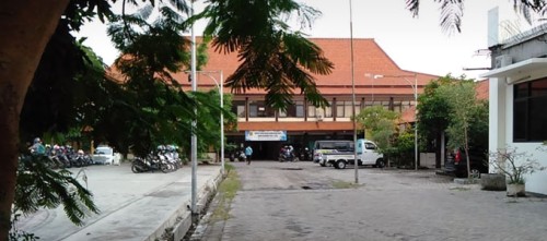 Merdeka University Pasuruan, University | We provide Indonesia infrastructure map on various property sectors and data. Access property listings, infrastructure developments, news, and valuable transaction data for informed decisions.
