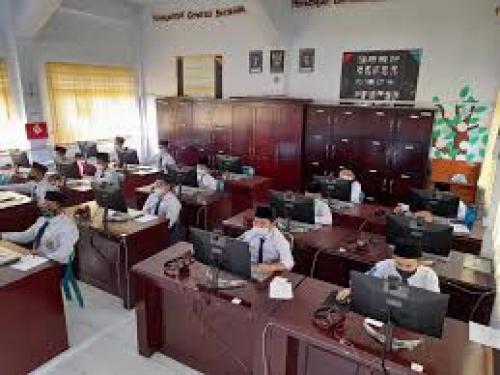 Bunayya Islamic Integrated Junior High School, Private School | We provide Indonesia infrastructure map on various property sectors and data. Access property listings, infrastructure developments, news, and valuable transaction data for informed decisions.