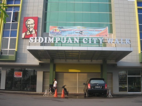 Sidimpuan City Walk, Leased Retail | We provide Indonesia infrastructure map on various property sectors and data. Access property listings, infrastructure developments, news, and valuable transaction data for informed decisions.