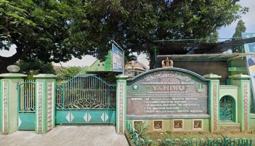 Hidayatul Mubtadiin Primary School Pasuruan, Private School | We provide Indonesia infrastructure map on various property sectors and data. Access property listings, infrastructure developments, news, and valuable transaction data for informed decisions.