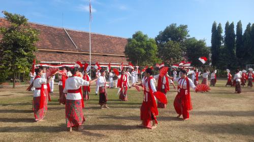 Sang Timur Christian Junior High School Pasuruan, Private School | We provide Indonesia infrastructure map on various property sectors and data. Access property listings, infrastructure developments, news, and valuable transaction data for informed decisions.